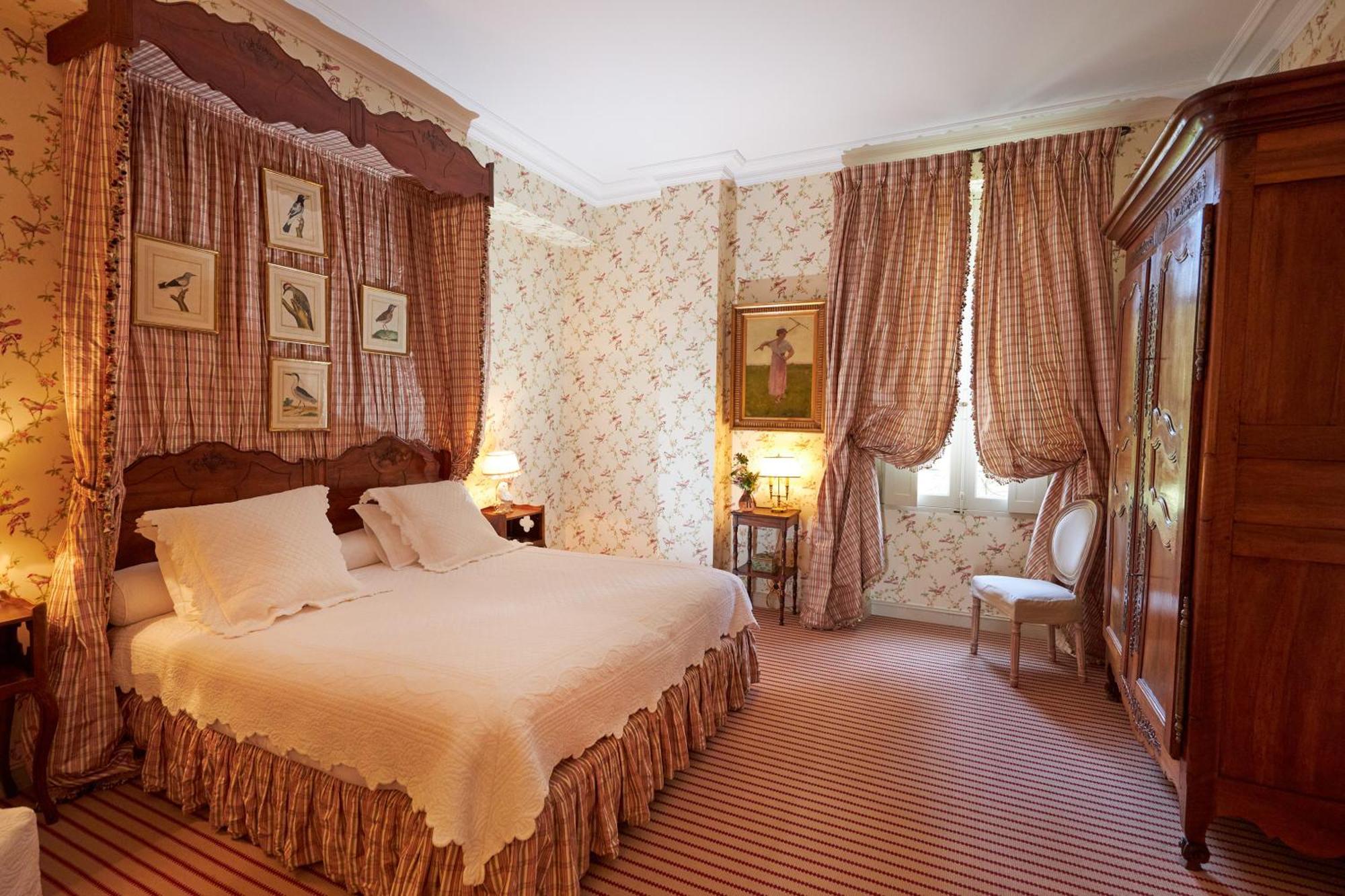 Chambre D'Hotes Chateau Gigognan ソルグ エクステリア 写真